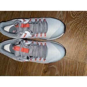 Columbia Waterproof Men's Sneakers - Gray with Orange Accents size 8.5